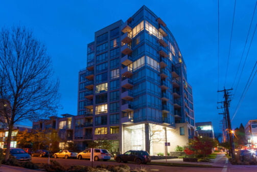 1004 – 1690 W 8th Ave, Vancouver, BC